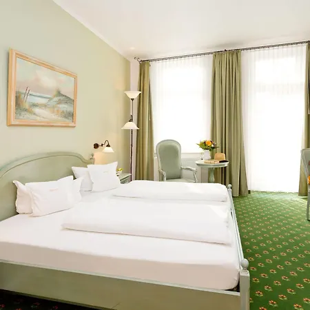 Hotel Neander Binz